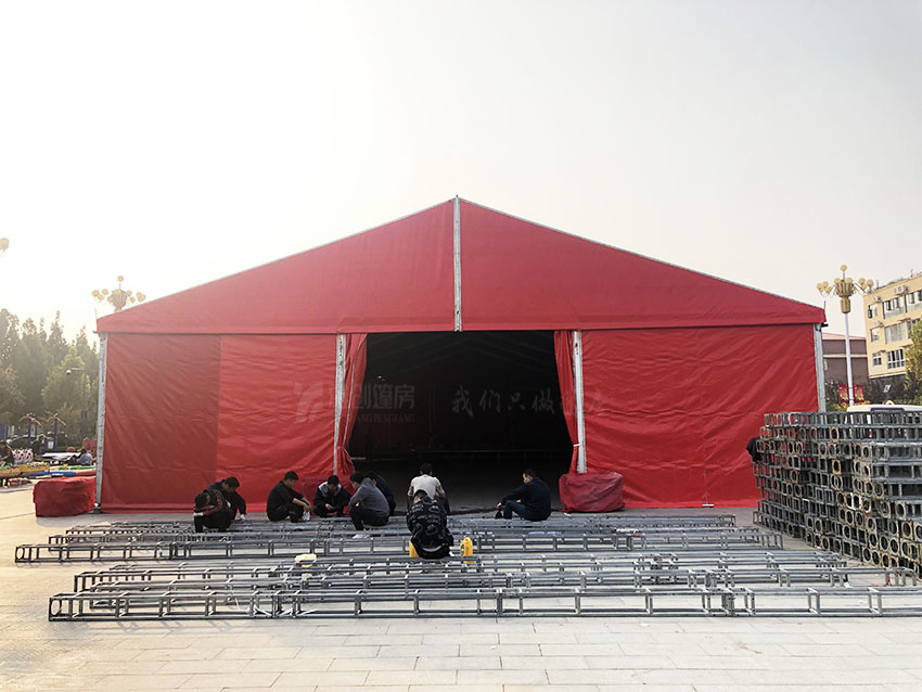 郑州生产厂家讲解玻璃篷房租赁出租如何清洗?