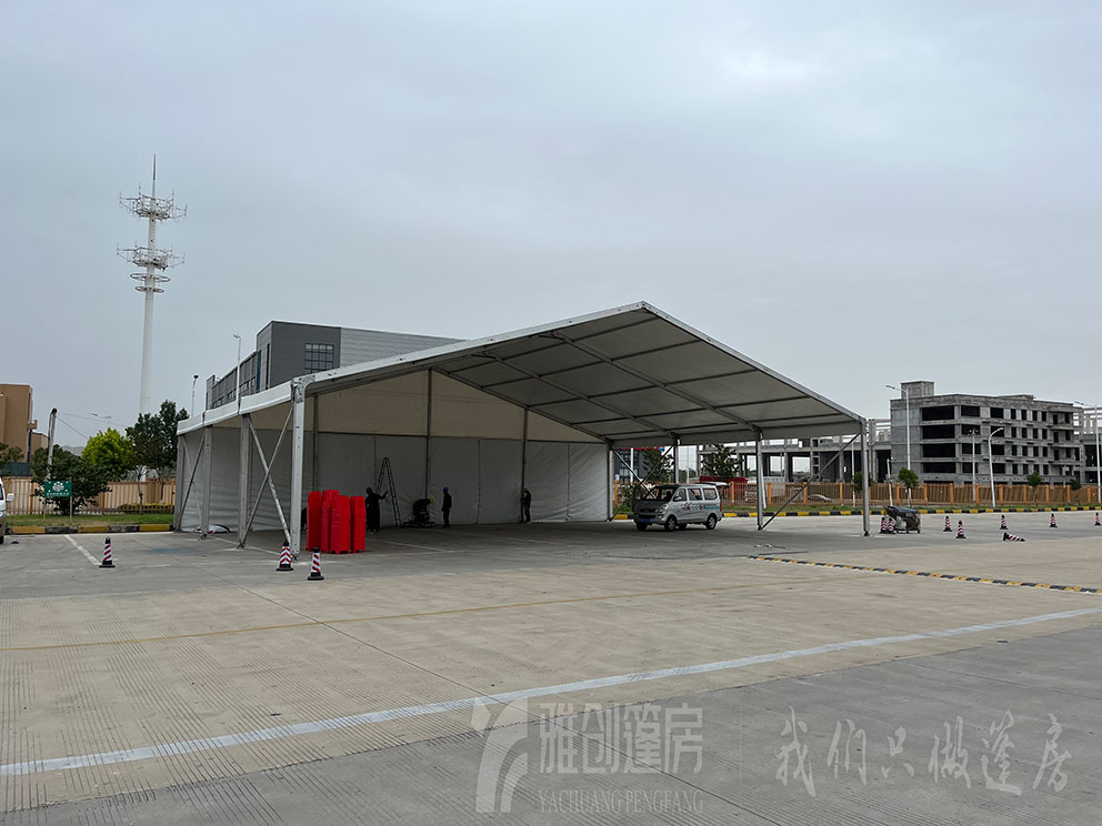 洛阳玻璃篷房出租在搭建婚庆篷房会遇到哪些误区