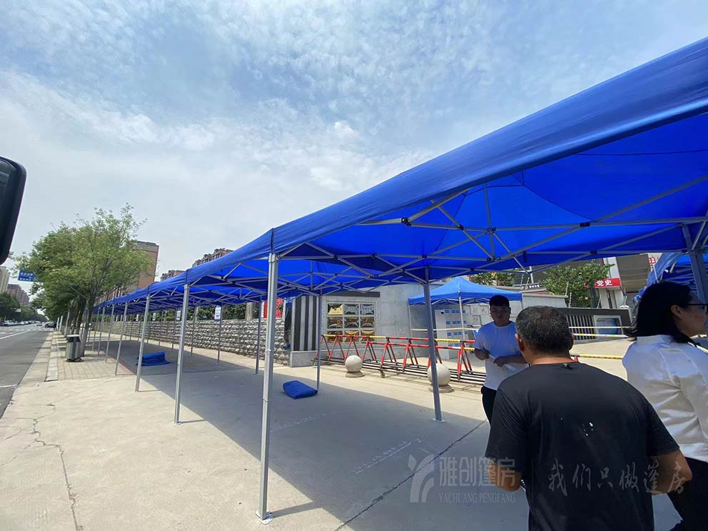 郑州篷房出租厂家搭建蓝色遮阳帐篷助力高考