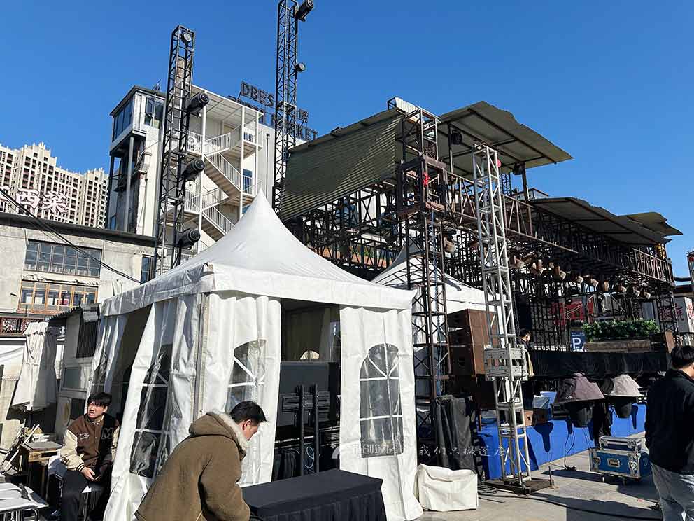 CF手游10周年庆，三门峡篷房租赁进行布场